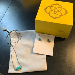 Kendra Scott necklace & earring set